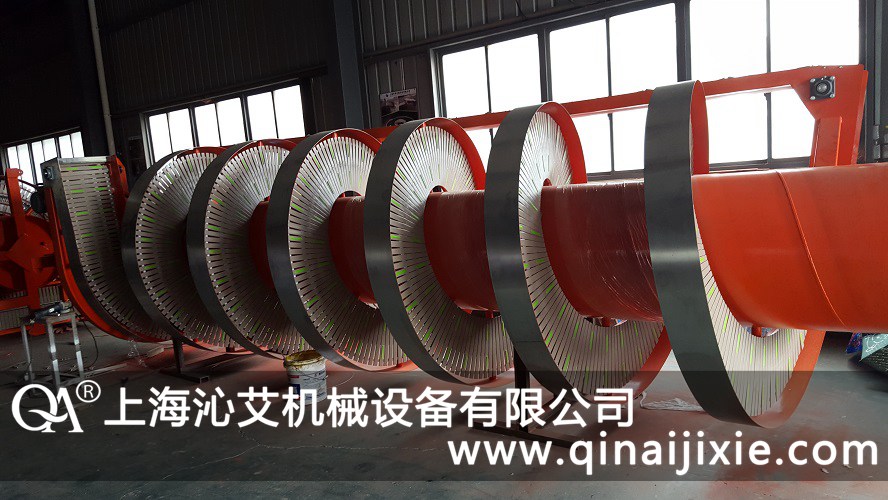 面向工業4.0的智能工廠螺旋鏈板輸送機的選擇 面向工業4.0的智能工廠螺旋鏈板輸送機的選擇