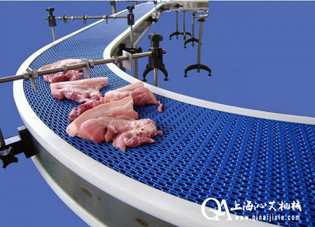 網(wǎng)帶輸送機(jī)其性能與配備有以下幾個特色 網(wǎng)帶輸送機(jī)其性能與配備有以下幾個特色